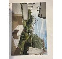 Stilvoll Wohnung mit großem Garten, Terrasse und Garage . - Korb