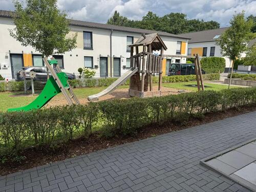 Foto - Reihen Haus Lünen Nah See KfW70 Effizienzhaus Wohnung Garten 2014