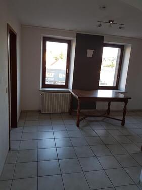 Foto - Wohnung Wadgassen, Zentrale Lage, 4 Z,K,Bad, Kellerraum
