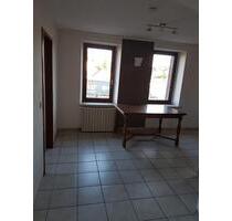 Wohnung Wadgassen, Zentrale Lage, 4 Z,K,Bad, Kellerraum