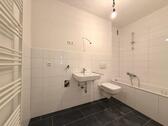 Foto - Neue Wohnung, neues Glück! 4,5-Zimmer-Wohnung (WBS)