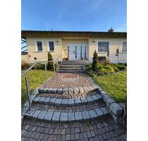 Bungalow in ruhiger Lage - 729.000,00&nbsp;EUR Kaufpreis, ca.&nbsp; 208,00&nbsp;m&sup2; in Herzogenaurach (PLZ: 91074)