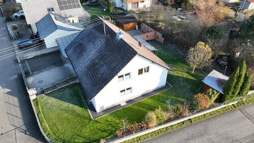 Foto - Vermiete Einfamilienhaus, 6 Zimmer, sehr schöne Ortsrandlage