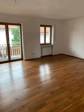 Foto - Wohnung in Marklkofen - 800,00&nbsp;EUR Kaltmiete, ca.&nbsp; 100,00&nbsp;m&sup2;