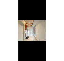 3 Zimmer Dachgeschoss Wohnung - 980,00&nbsp;EUR Kaltmiete, ca.&nbsp; 70,00&nbsp;m&sup2; in Hannover (PLZ: 30655) Buchholz-Kleefeld