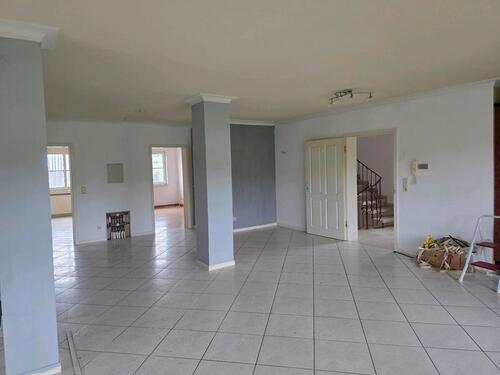 Foto - Wohnung zu vermieten - 1.000,00&nbsp;EUR Kaltmiete, ca.&nbsp; 125,00&nbsp;m&sup2;