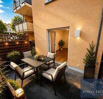 stufenlose, renovierte, komfortable 2-Raum-Wohnung im Erdgeschoss mit Terrasse Oelsnitz Erzgebirge - Oelsnitz (Erzgebirge)