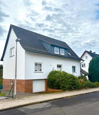 Foto - Ein - Zweifamilienhaus mit schönen Langenbergblick