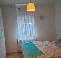 Möbliertes WG Zimmer mit eigener Haustür und Toilette - Essen Stadtbezirk VI