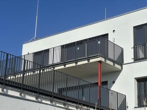 Foto - 3-Zimmerwohnung mit Balkon, traumhafter Blick zum Taunus und nach Frankfurt, Neubau Erstbezug