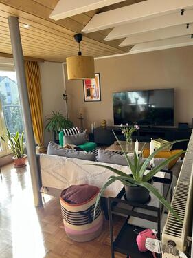 Foto - Helle 2 Zimmer DG-Wohnung mit Einbauküche und Balkon in Duisburg