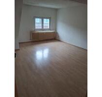 Maximal für 6 Monate - Helle 2-Zimmer Wohnung im 2. OG - Köln Nippes