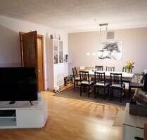 Großzügige 4–5-Zimmerwohnung mit Weitblick in Kirchheim (87757) - Mindelheim