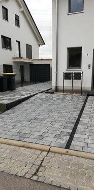 Foto - PKW-Stellplatz in Bahnhofsnähe - 50,00 EUR Miete,