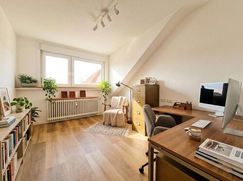 Foto - 3 Zimmer Dachgeschoßwohnung zur Miete in Rodgau