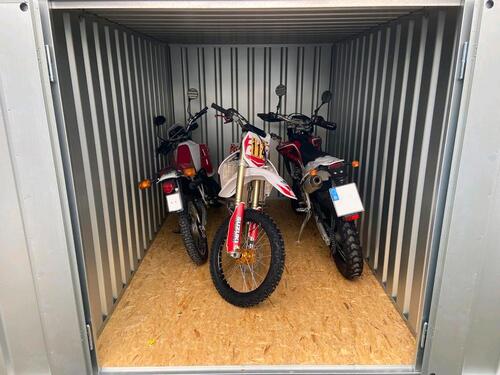 Foto - Container Garage Lager Lagerbox Storage Selfstorage