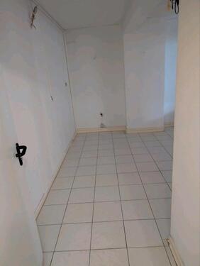 Foto - Große 2 Zimmer Wohnung - 950,00&nbsp;EUR Kaltmiete, ca.&nbsp; 80,00&nbsp;m&sup2;