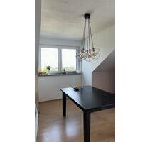 Helle modernisierte DG-Wohnung in Hohestadt - Ochsenfurt