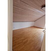 Büro-Praxisräume zu vermieten - 1.020,00&nbsp;EUR Kaltmiete, ca.&nbsp; 120,00&nbsp;m&sup2; in Schierling (PLZ: 84069)