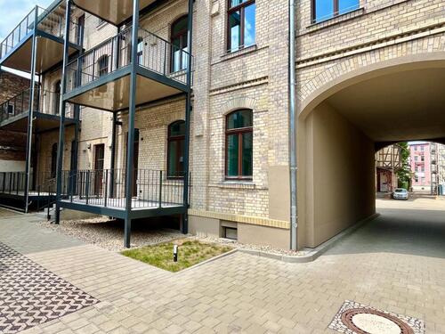 Foto - Hochwertig sanierte 3-Zimmer-Wohnung mit Balkon stilvoller Altbau, zentrale Lage