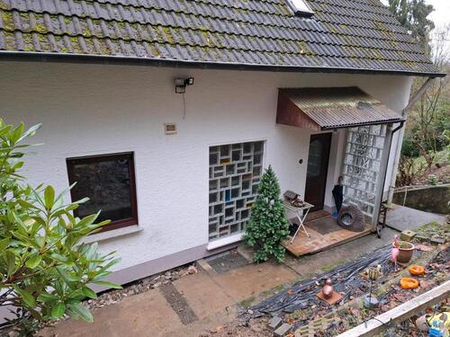 Foto - Einfamilienhaus mit Einliegerwohnung und großem Grundstück