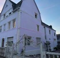Mehrfamilienhaus - 699.999,00&nbsp;EUR Kaufpreis, ca.&nbsp; 450,00&nbsp;m&sup2; in Boppard (PLZ: 56154)