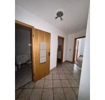 2 Raum Wohnung nähe Kurpark - 351,00&nbsp;EUR Kaltmiete, ca.&nbsp; 54,00&nbsp;m&sup2; in Bad Dürrenberg (PLZ: 06231)