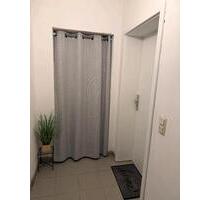 Frisch renovierte Souterrainwohnung mit Stellplatz und Terasse - Bedburg