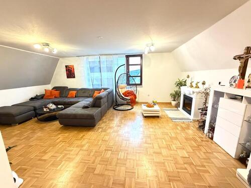 Foto - Wohnung zu Vermieten - 950,00&nbsp;EUR Kaltmiete, ca.&nbsp; 99,00&nbsp;m&sup2;