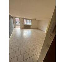 Große Wohnung , 4 Zimmer, Küche, Bad - Nohfelden