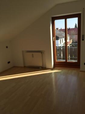 Foto - 2 Zimmer Dachgeschoßwohnung in Germering