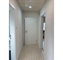 Frisch renovierte 2 Zimmer-Dachgeschosswohnung in Meschede