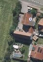 Foto - Zweifamilienhaus in Feldrandlage mit großem Grundstück .