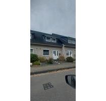 Zentral gelegenes Reihenhaus in GF-Zentrum mit Garten und Carport - Gifhorn