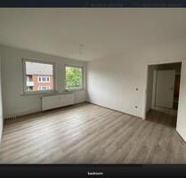 Helles Zimmer frei in großer 3-Zimmer-Wohnung (74 m²) in Aurich