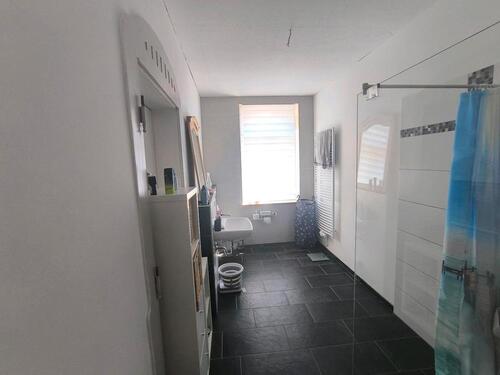 Foto - Mehrfamilienhaus, Wohnhaus in Ellefeld zum Kaufen