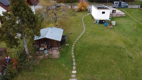 Foto - Grundstück mit Garage+Stellplatz und Gartenhütte zum mieten
