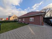 Foto - Top geflegter Bungalow mit Carport und Garten zu vermieten