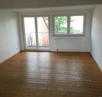 Zweiraumwohnung mit Einbauküche und Balkon - Weimar