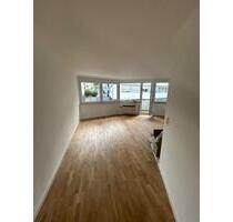 Helle 2‑Zimmer Wohnung mit Balkon in Stuttgart-Mitte