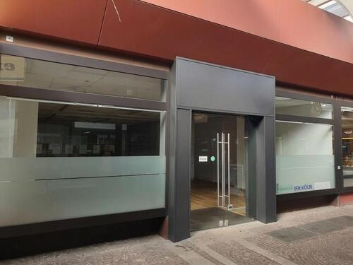 Foto - Ladenlokal zu vermieten - 2.300,00&nbsp;EUR Kaltmiete, ca.&nbsp; 116,00&nbsp;m&sup2;