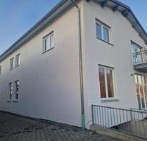 Gewerbeobjekt - 3.700,00&nbsp;EUR Kaltmiete, ca.&nbsp; 400,00&nbsp;m&sup2; in Warthausen (PLZ: 88447)