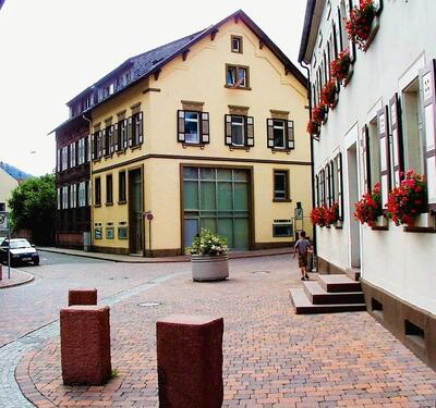 Foto - Mehrfamilienhaus Zentrum Top Rendite