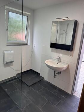 Foto - Wohnhaus zu vermieten sehr große Wohnfläche