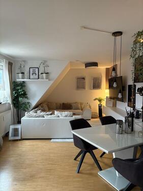 Foto - 3 Zimmer Dachgeschoßwohnung zur Miete in Hirschhorn (Neckar)