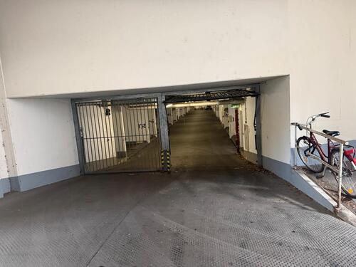 Foto - Tiefgaragen-Stellplatz (DuplexWippe) in Connewitz