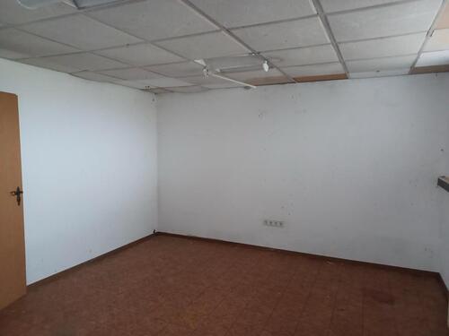Foto - Lagerräume - 300,00&nbsp;EUR Miete,