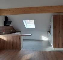 Dachgeschosswohnung - 850,00&nbsp;EUR Kaltmiete, ca.&nbsp; 104,00&nbsp;m&sup2; in Bissingen (PLZ: 86657)