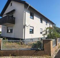komplette renoviertes Ein großzügiges 2 Generationenhaus ZFH - Neulußheim
