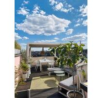 ohne Makler: hochwertig sanierte Maisonette mit Dachterrasse - Wiesbaden Nordost